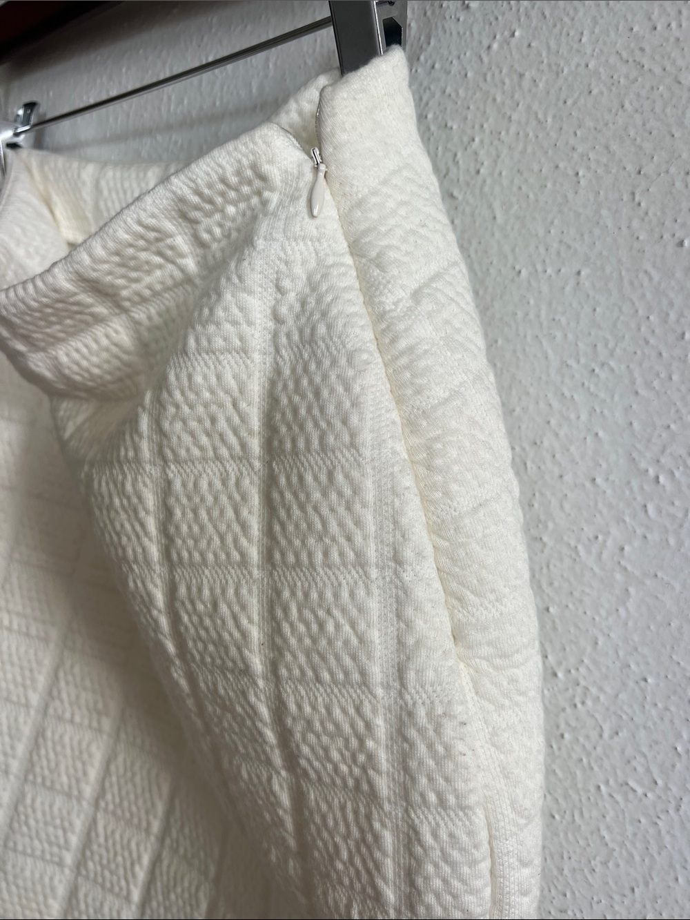 ZARA Quilted Skirt - Picture 3 of 4